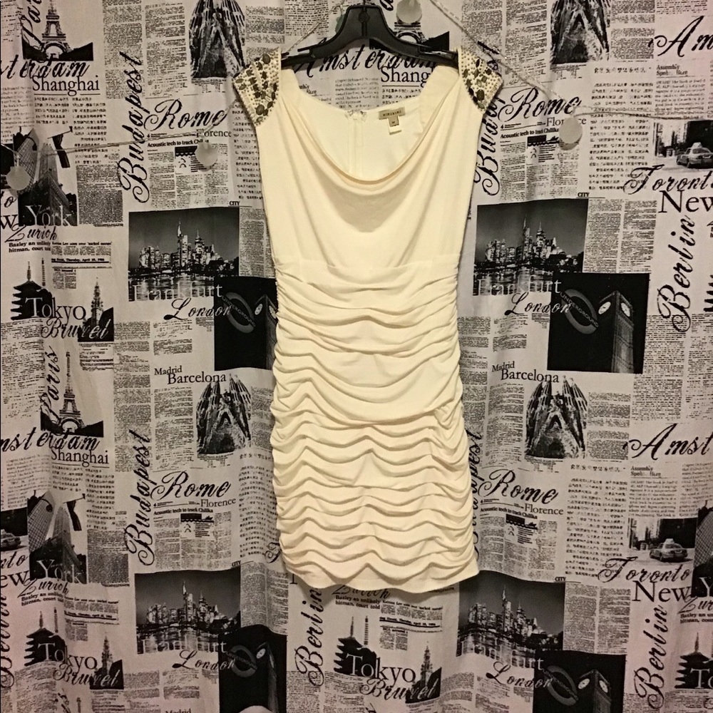 Nikibiki white dress